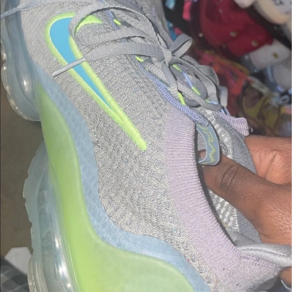 Nike Vapormax - Picture 3 of 6